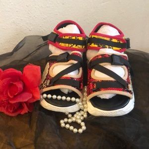 Snake (Extra Kick) Sandals